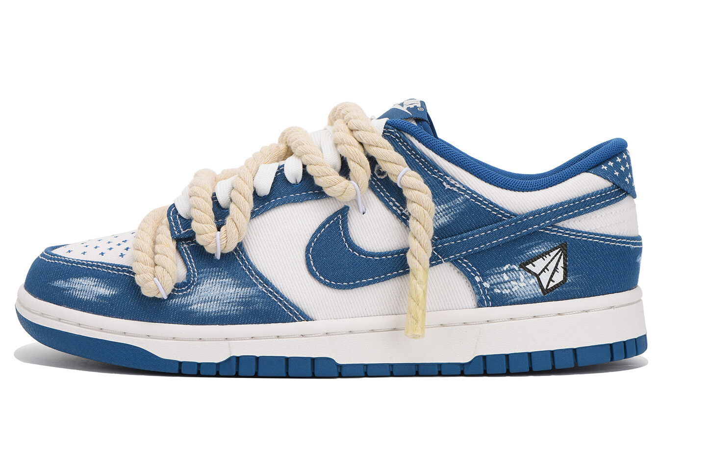 Кроссовки Nike Dunk Skateboard Shoes Men Low-Top Blue White
Кроссовки Nike Dunk Skateboard Shoes Men Low-Top Blue White