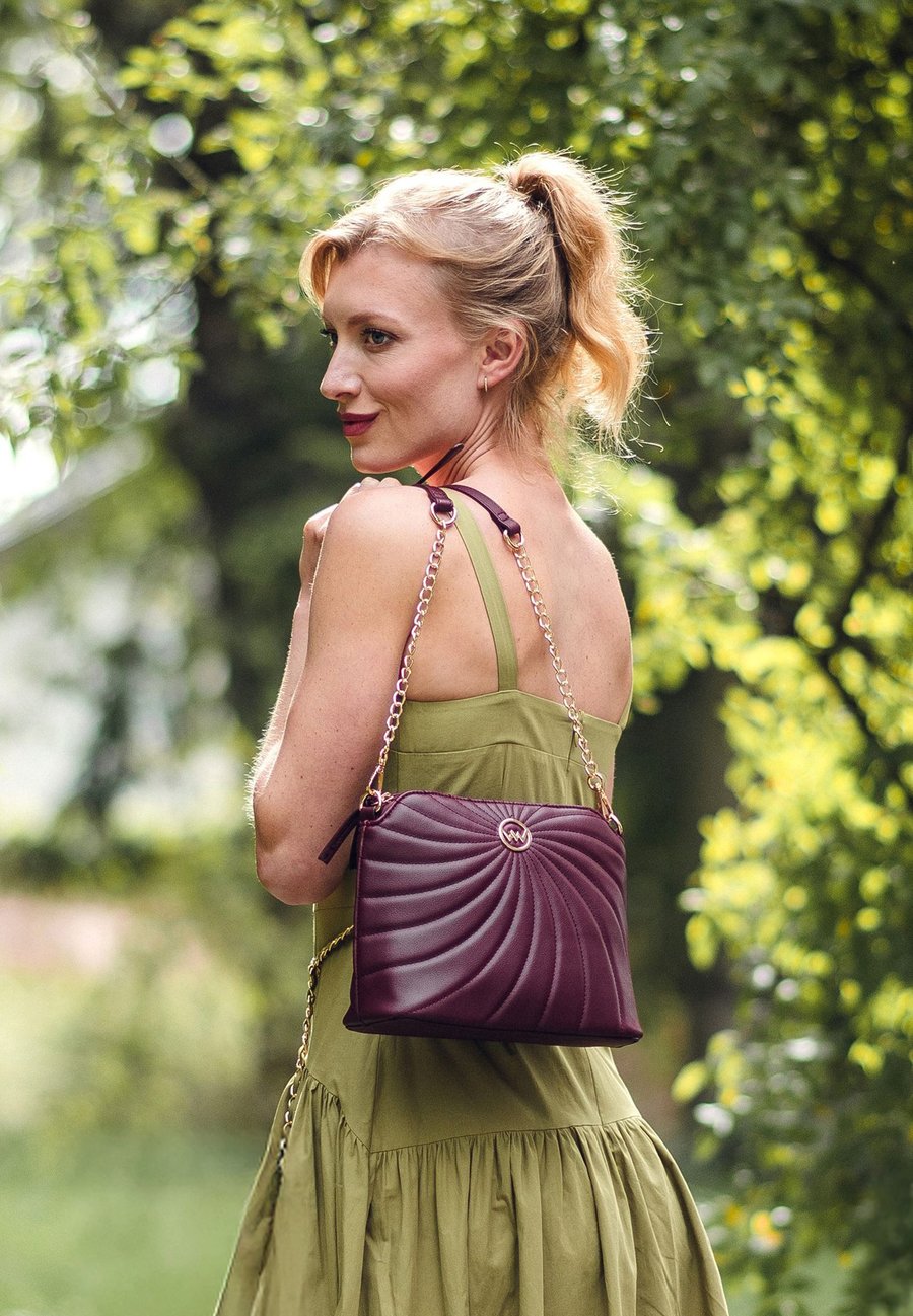 Сумка кросс-боди VUCH CARA RAYS, Wine/Bordeaux
Сумка кросс-боди VUCH CARA RAYS, Wine/Bordeaux