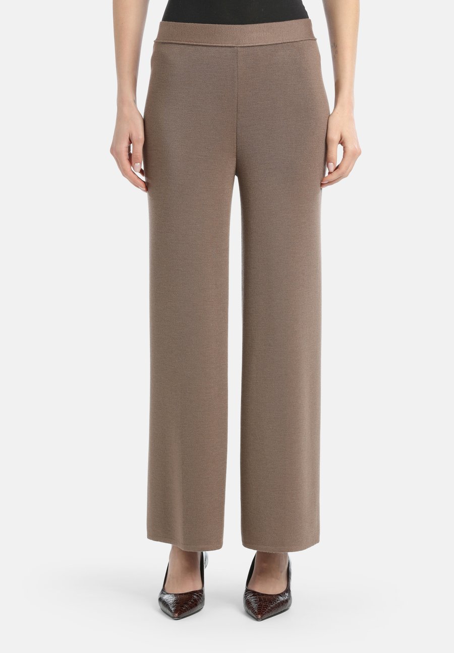 Брюки Luisa Spagnoli MODINE, Nocciola/Light Brown
Брюки Luisa Spagnoli MODINE, Nocciola/Light Brown