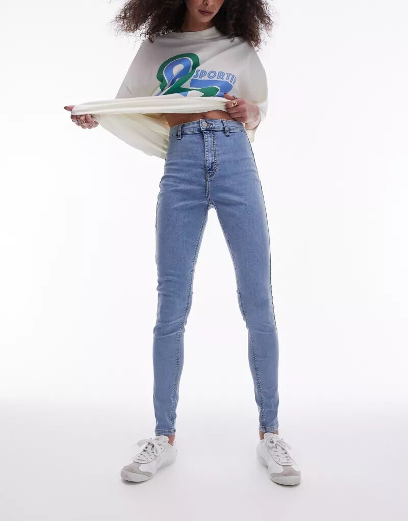 Выцветшие джинсы Topshop Joni
Выцветшие джинсы Topshop Joni