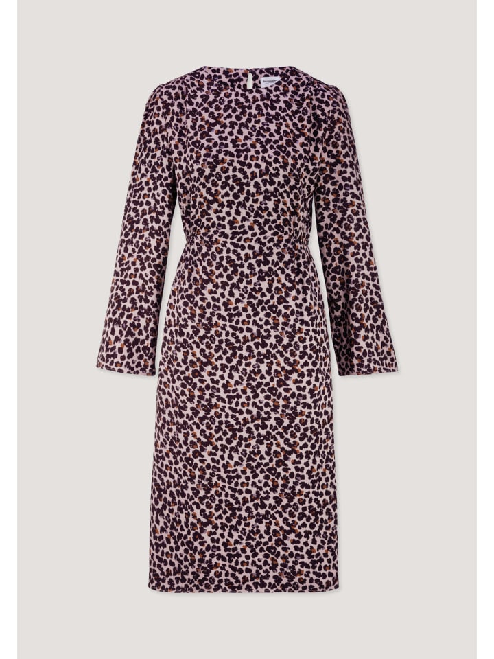 Платье длиной до колена розового цвета Hessnatur
Платье длиной до колена розового цвета Hessnatur