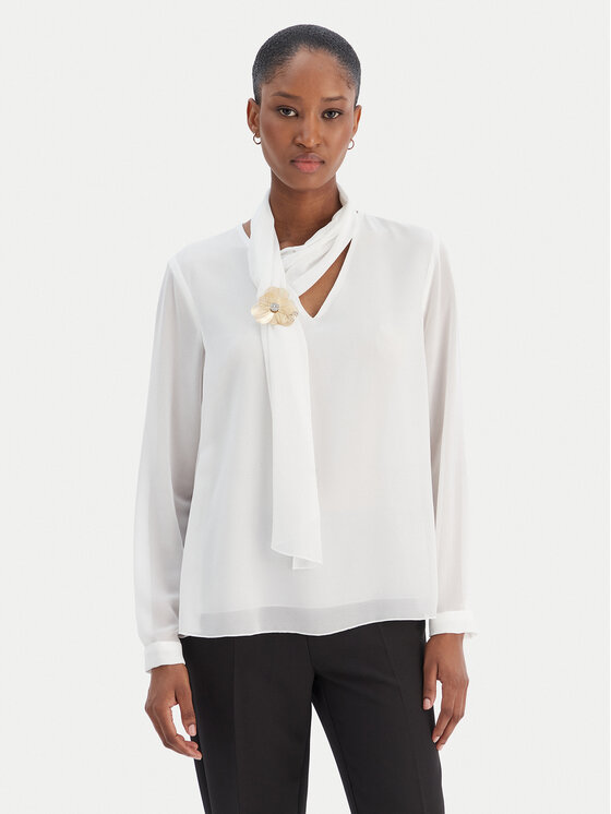 Рубашка regular fit Sindy CFC0126527003 Rinascimento, белый
Рубашка regular fit Sindy CFC0126527003 Rinascimento, белый