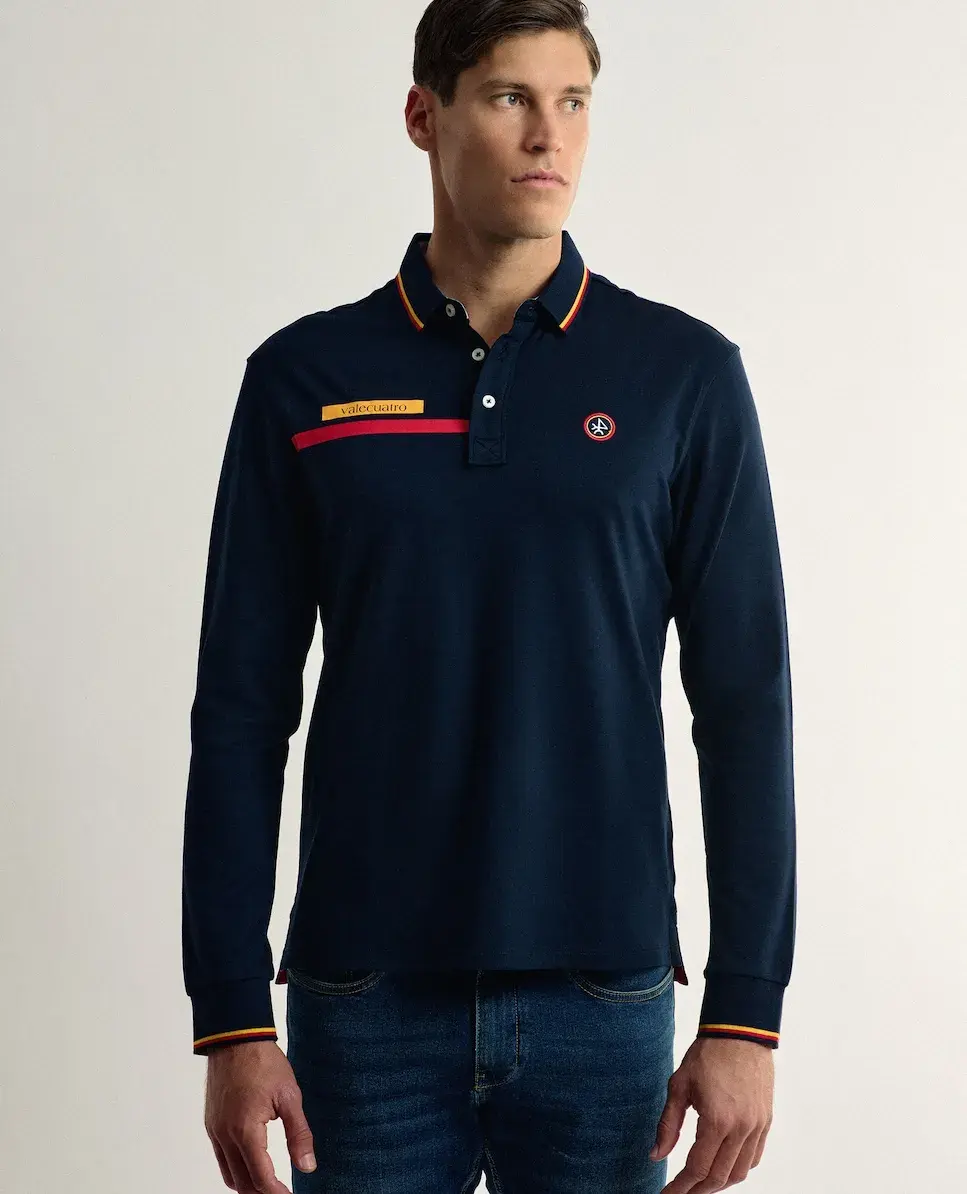 Мужское поло из пике классического кроя с длинными рукавами, темно-синее Valecuatro
Мужское поло из пике классического кроя с длинными рукавами, темно-синее Valecuatro