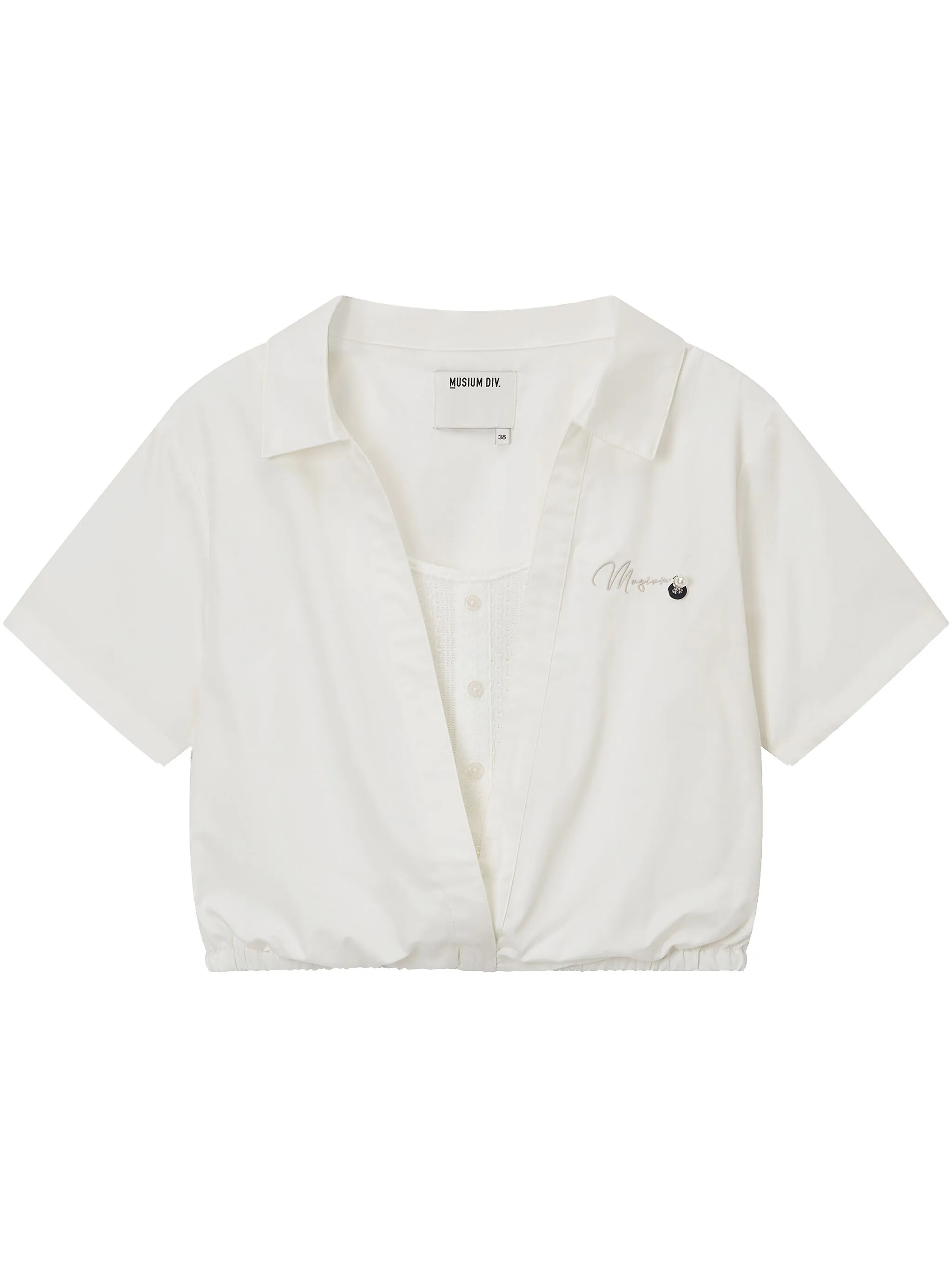Рубашка с вышитым логотипом Musium Div., белый
Рубашка с вышитым логотипом Musium Div., белый