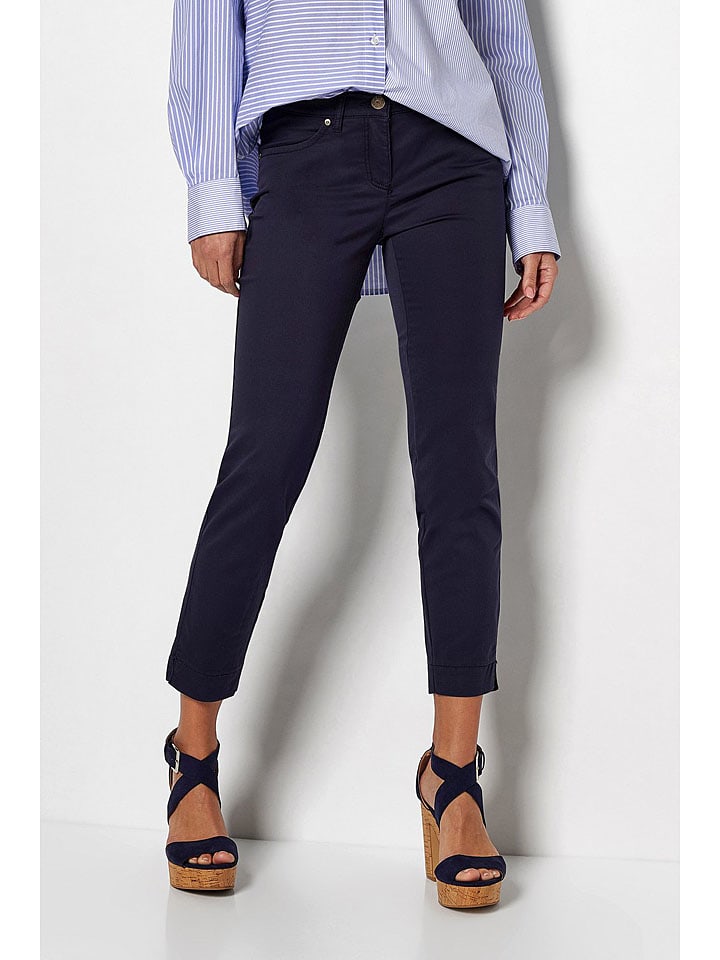 Джинсы Toni, темно-синий
Джинсы Toni, темно-синий