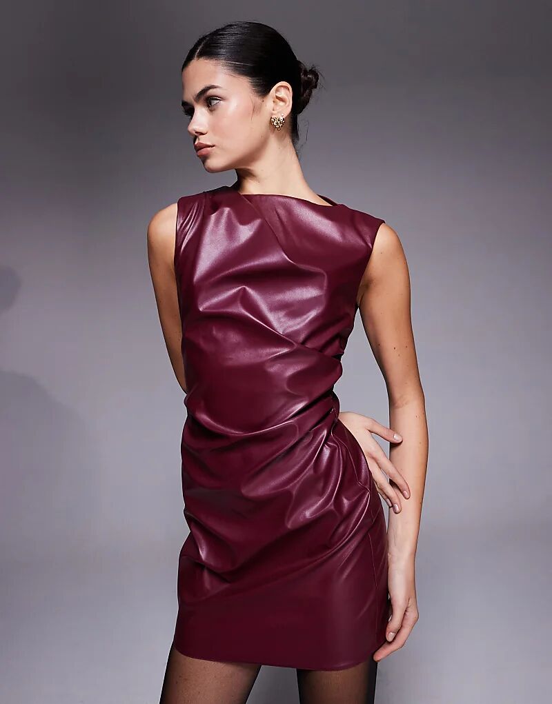 Мини-платье без рукавов со сборками из кожи ASOS DESIGN винного цвета - BURGUNDY
Мини-платье без рукавов со сборками из кожи ASOS DESIGN винного цвета - BURGUNDY