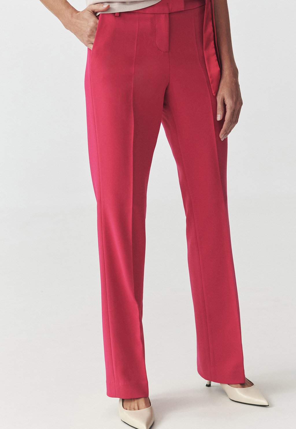 Брюки LAURANIA TATUUM, светло-красный
Брюки LAURANIA TATUUM, светло-красный