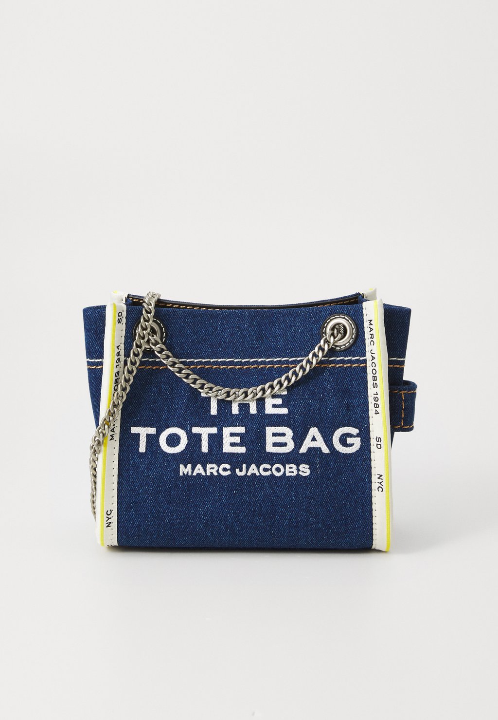 Сумка через плечо THE CROSSBODY TOTE MARC JACOBS, синий
Сумка через плечо THE CROSSBODY TOTE MARC JACOBS, синий