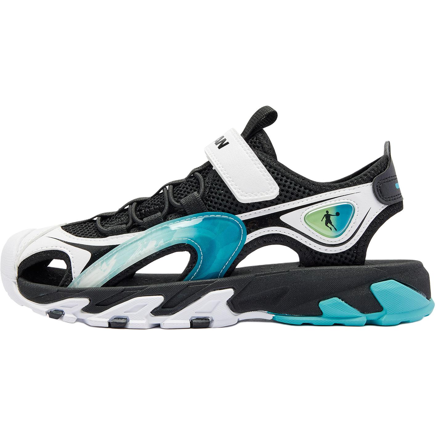 QIAODAN Непромокаемые и дышащие детские сандалии Low Top черный белый синий для подростков
QIAODAN Непромокаемые и дышащие детские сандалии Low Top черный белый синий для подростков