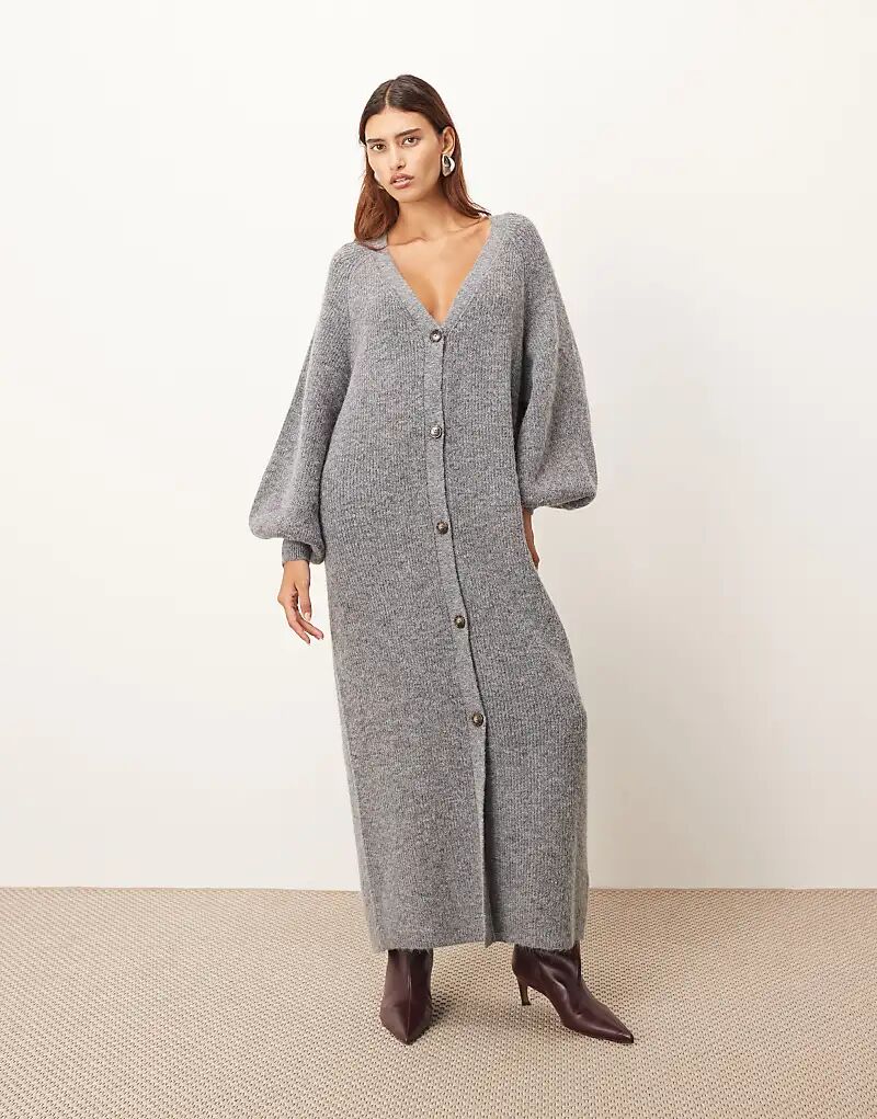 Платье миди ARRANGE с рукавами-фонариками и пуговицами серого цвета
Платье миди ARRANGE с рукавами-фонариками и пуговицами серого цвета