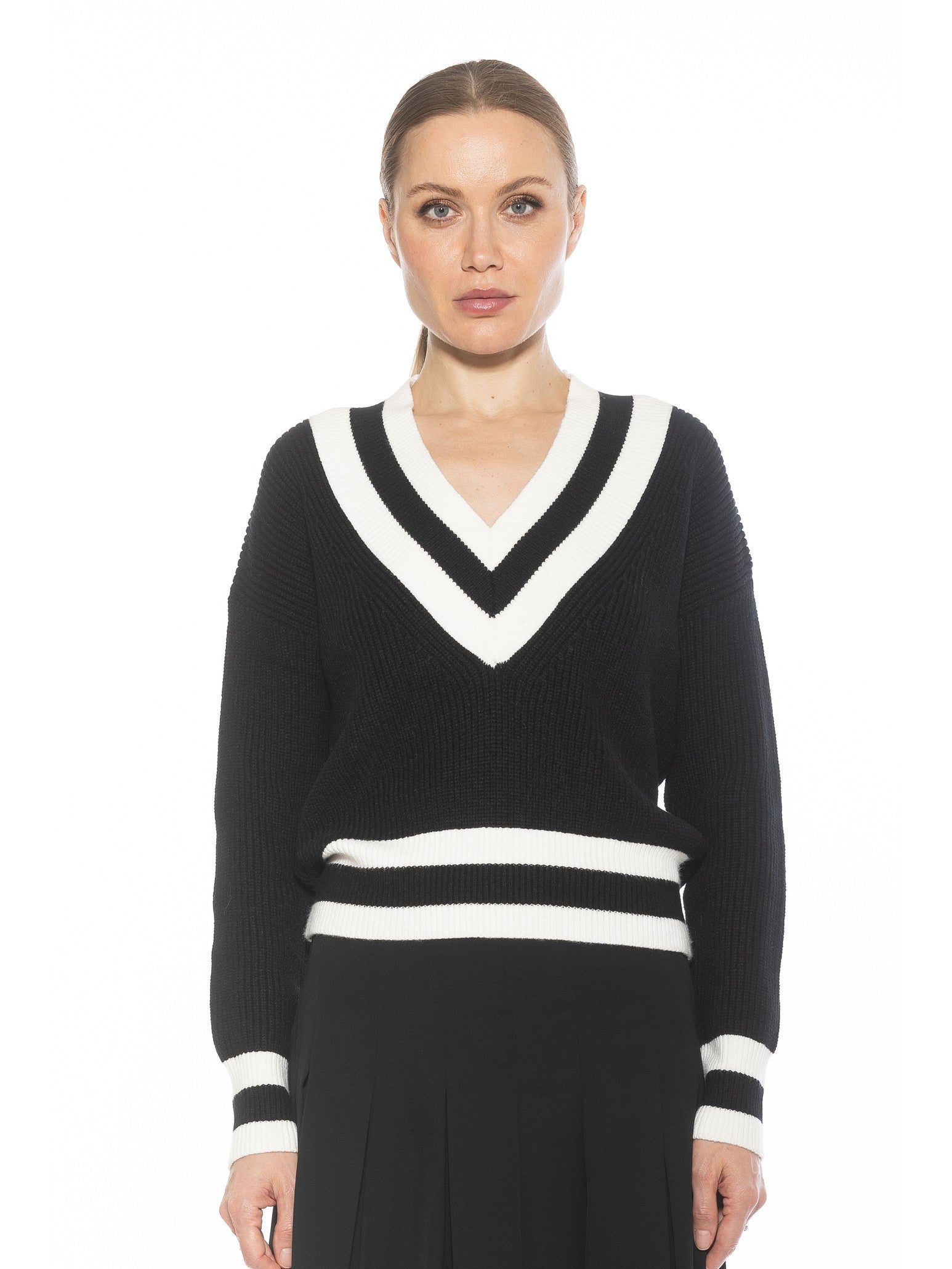 Топ свитера Leona ALEXIA ADMOR, черный/слоновая кость
Топ свитера Leona ALEXIA ADMOR, черный/слоновая кость