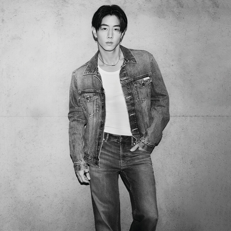 Мужская джинсовая куртка Calvin Klein, цвет 587 - Denim Blue, Синий, Мужская джинсовая куртка Calvin Klein, цвет 587 - Denim Blue
Мужская джинсовая куртка Calvin Klein, цвет 587 - Denim Blue, Синий, Мужская джинсовая куртка Calvin Klein, цвет 587 - Denim Blue