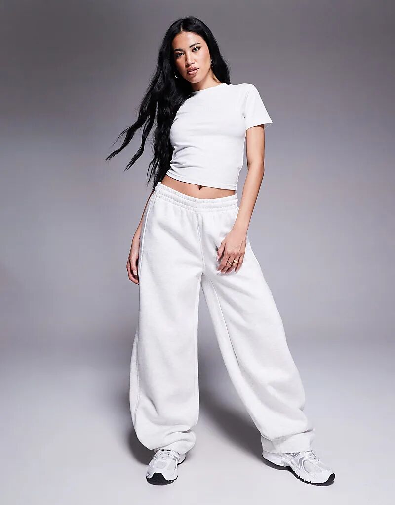 Спортивные брюки Kaiia с логотипом и карманом, цвет светло-серый меланжевый 
Спортивные брюки Kaiia с логотипом и карманом, цвет светло-серый меланжевый