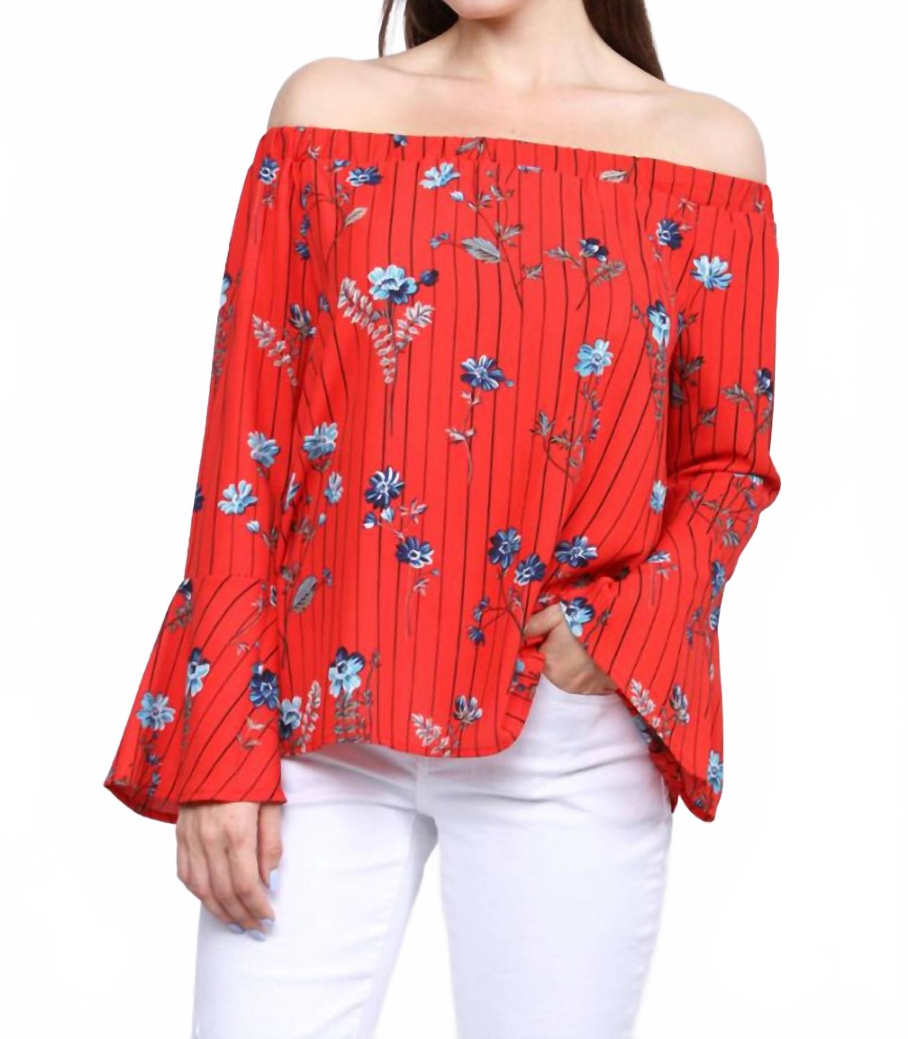 Красный топ с цветочным принтом на бретелях Collective Rack
Красный топ с цветочным принтом на бретелях Collective Rack