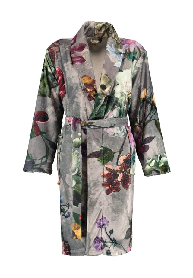 Халат Fleur с цветочным воротником-шалькой Essenza, коричневый
Халат Fleur с цветочным воротником-шалькой Essenza, коричневый