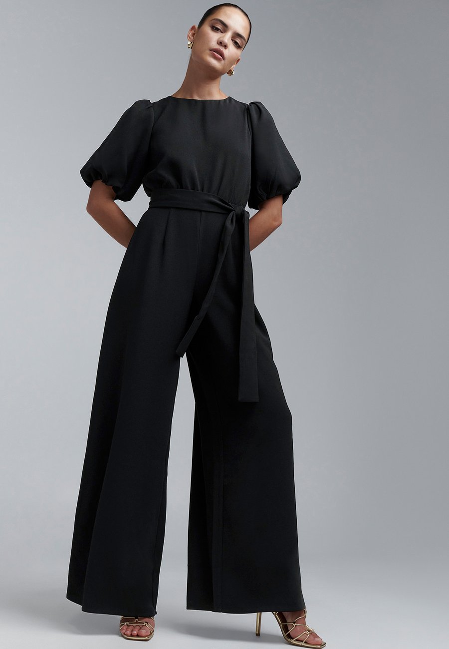 Комбинезон BWLDR LANEY , Black
Комбинезон BWLDR LANEY , Black