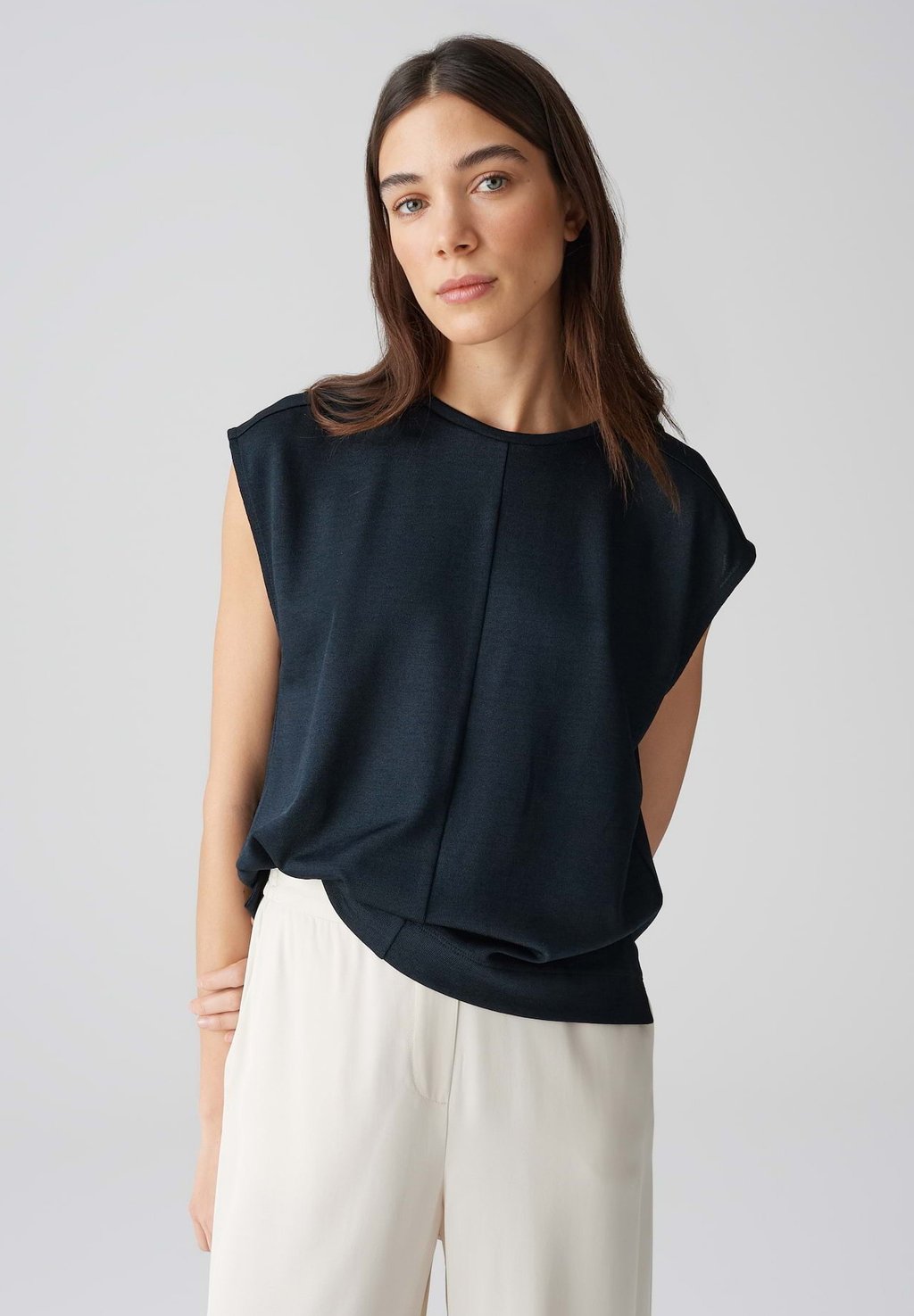 Базовая футболка REGULAR FIT RIB OPUS, синий
Базовая футболка REGULAR FIT RIB OPUS, синий