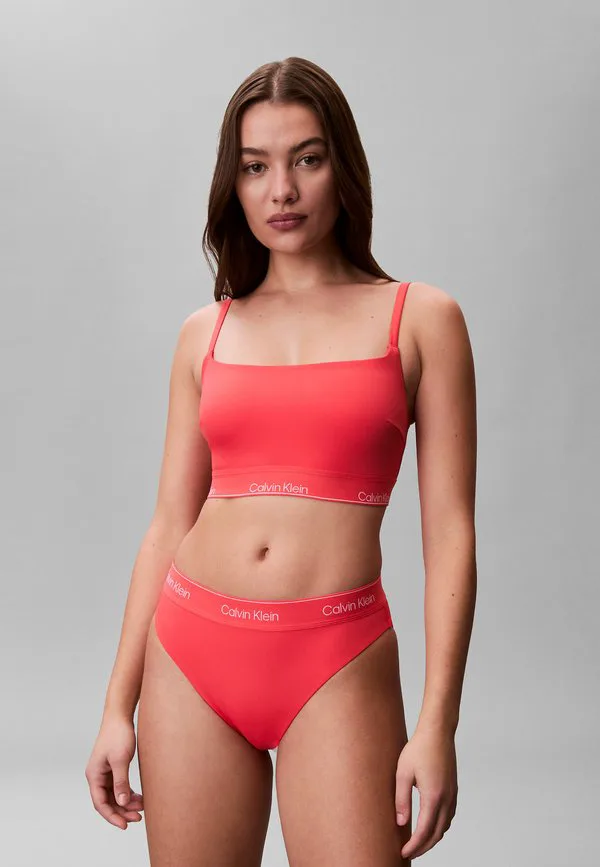 Топ от бикини icon Calvin Klein Swimwear, Punch Pink, Розовый, Топ от бикини icon Calvin Klein Swimwear, Punch Pink
Топ от бикини icon Calvin Klein Swimwear, Punch Pink, Розовый, Топ от бикини icon Calvin Klein Swimwear, Punch Pink