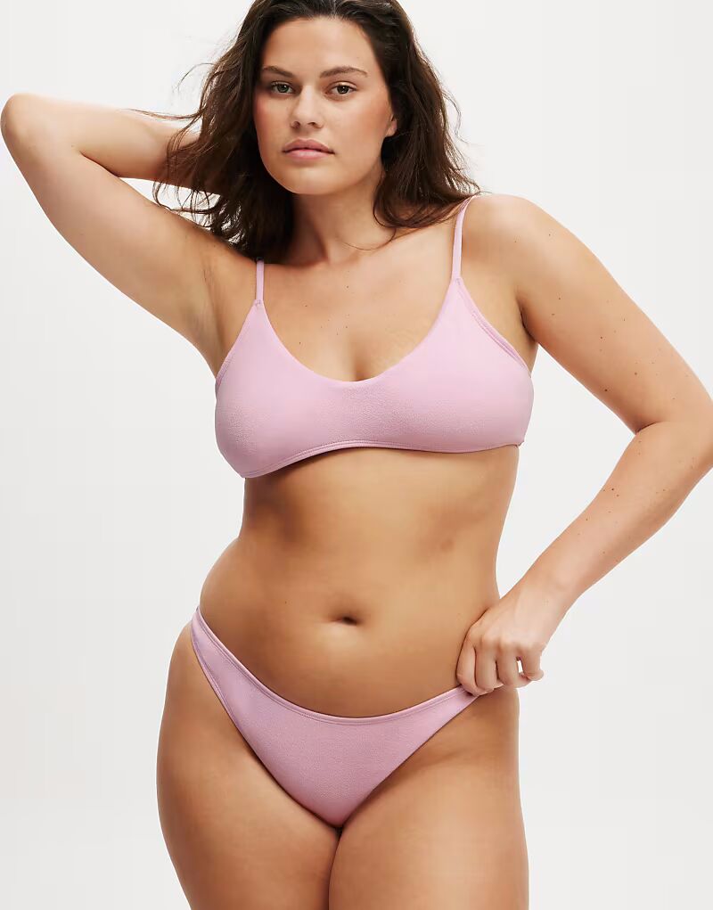 Cotton:On бикини-топ Super Scoop розового цвета
Cotton:On бикини-топ Super Scoop розового цвета