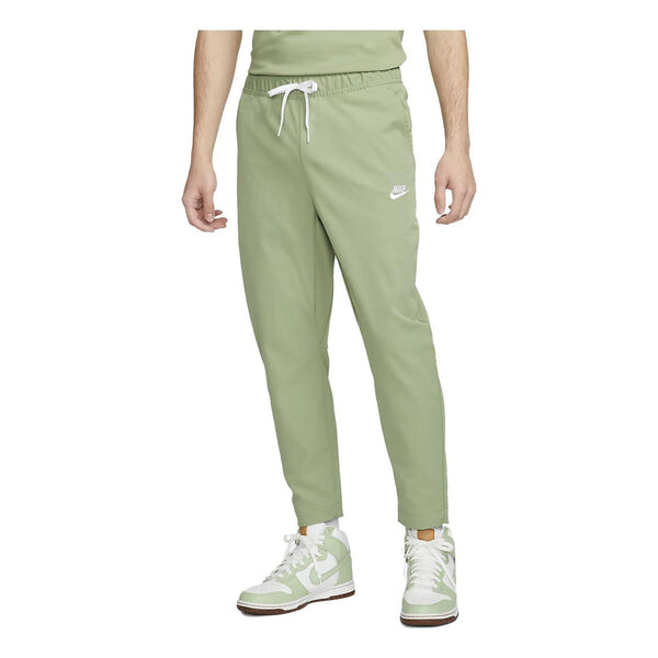 Брюки клубные тканые зауженные брюки Nike, зеленый
Брюки клубные тканые зауженные брюки Nike, зеленый