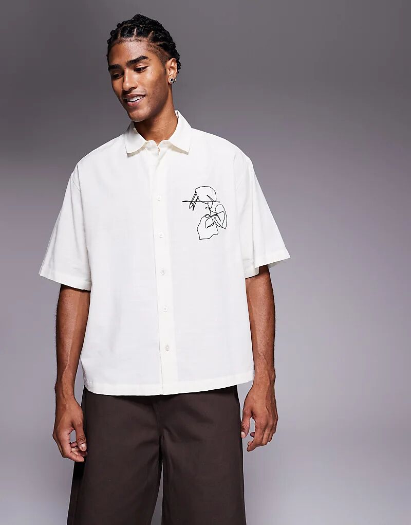 Рубашка свободного кроя ASOS DESIGN бежевого цвета с вышивкой на груди
Рубашка свободного кроя ASOS DESIGN бежевого цвета с вышивкой на груди