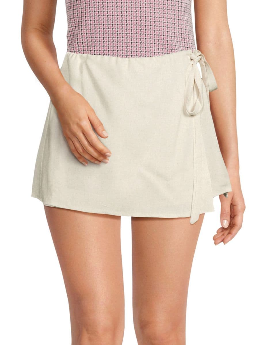 Шорты-облегающие из льняной смеси Love Ady, цвет Natural
Шорты-облегающие из льняной смеси Love Ady, цвет Natural