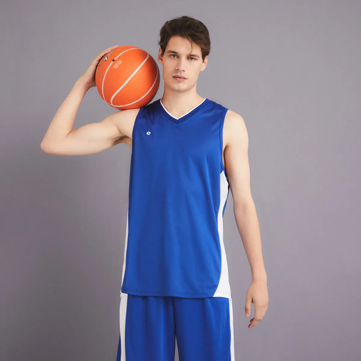 Мужская баскетбольная майка Boomerang, цвет 440 Azulón
Мужская баскетбольная майка Boomerang, цвет 440 Azulón