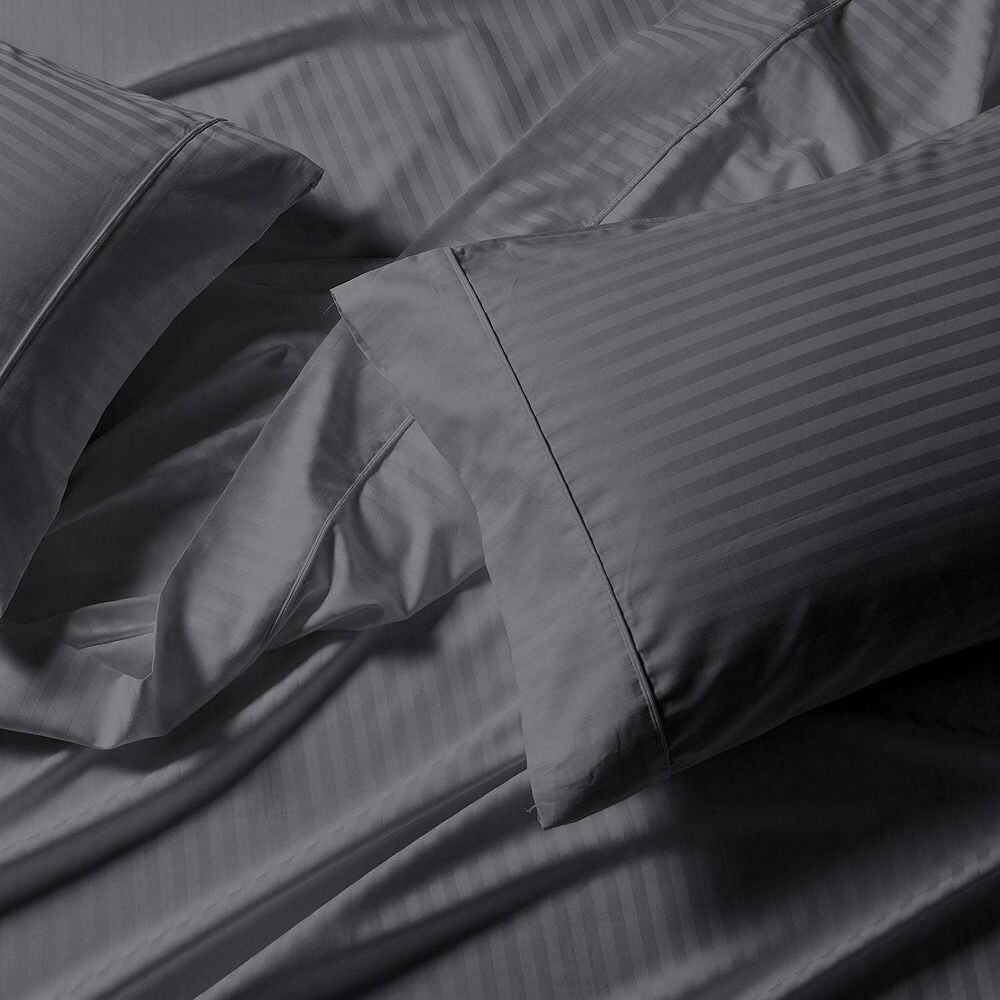 Комплект простыней из хлопка 608 — очень глубокие карманы (22 дюйма) Egyptian Linens, цвет Striped Gray
Комплект простыней из хлопка 608 — очень глубокие карманы (22 дюйма) Egyptian Linens, цвет Striped Gray