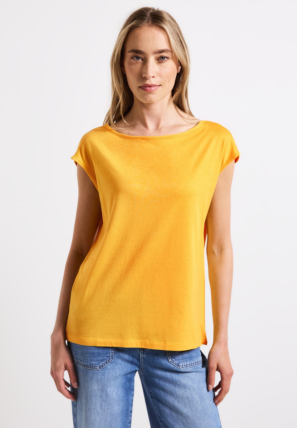 Базовая футболка MIT U-BOOT-AUSSCHNITT Street One, светло-желтый
Базовая футболка MIT U-BOOT-AUSSCHNITT Street One, светло-желтый