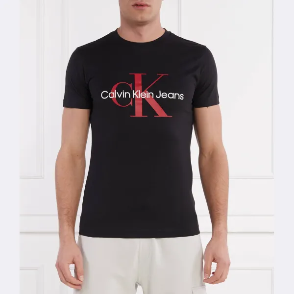 Футболка с монологом приталенного кроя Calvin Klein, черный
Футболка с монологом приталенного кроя Calvin Klein, черный