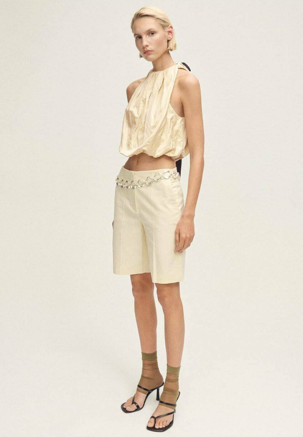 Блуза GLOVI Mango, кремовый
Блуза GLOVI Mango, кремовый