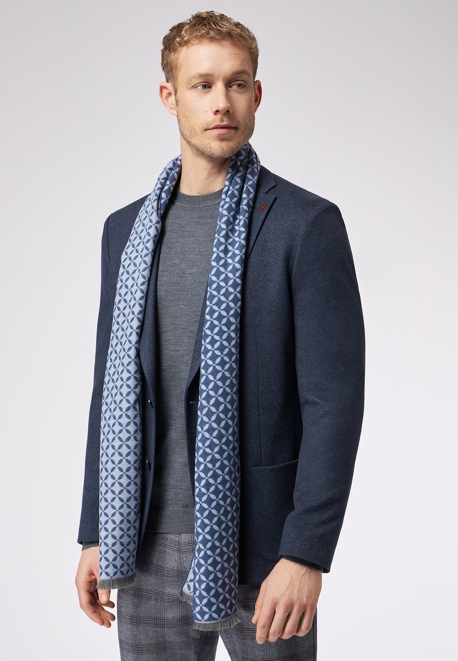 Шарф ROY ROBSON ELEGANTER, Hellblau/Light Blue
Шарф ROY ROBSON ELEGANTER, Hellblau/Light Blue