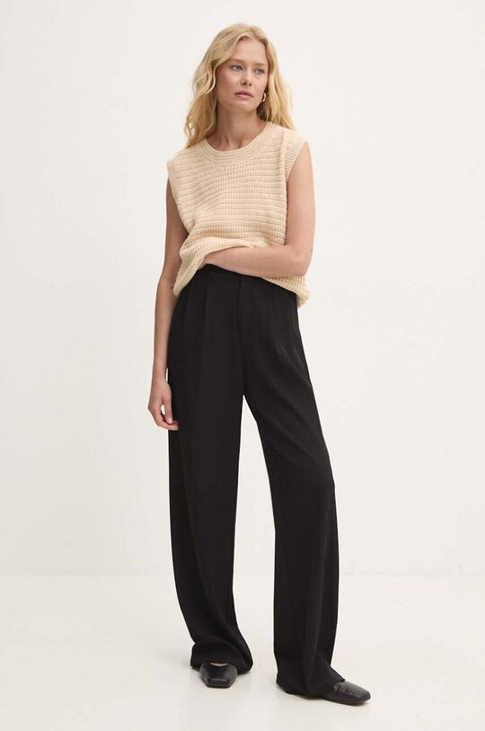 Жилет Answear Lab, бежевый
Жилет Answear Lab, бежевый