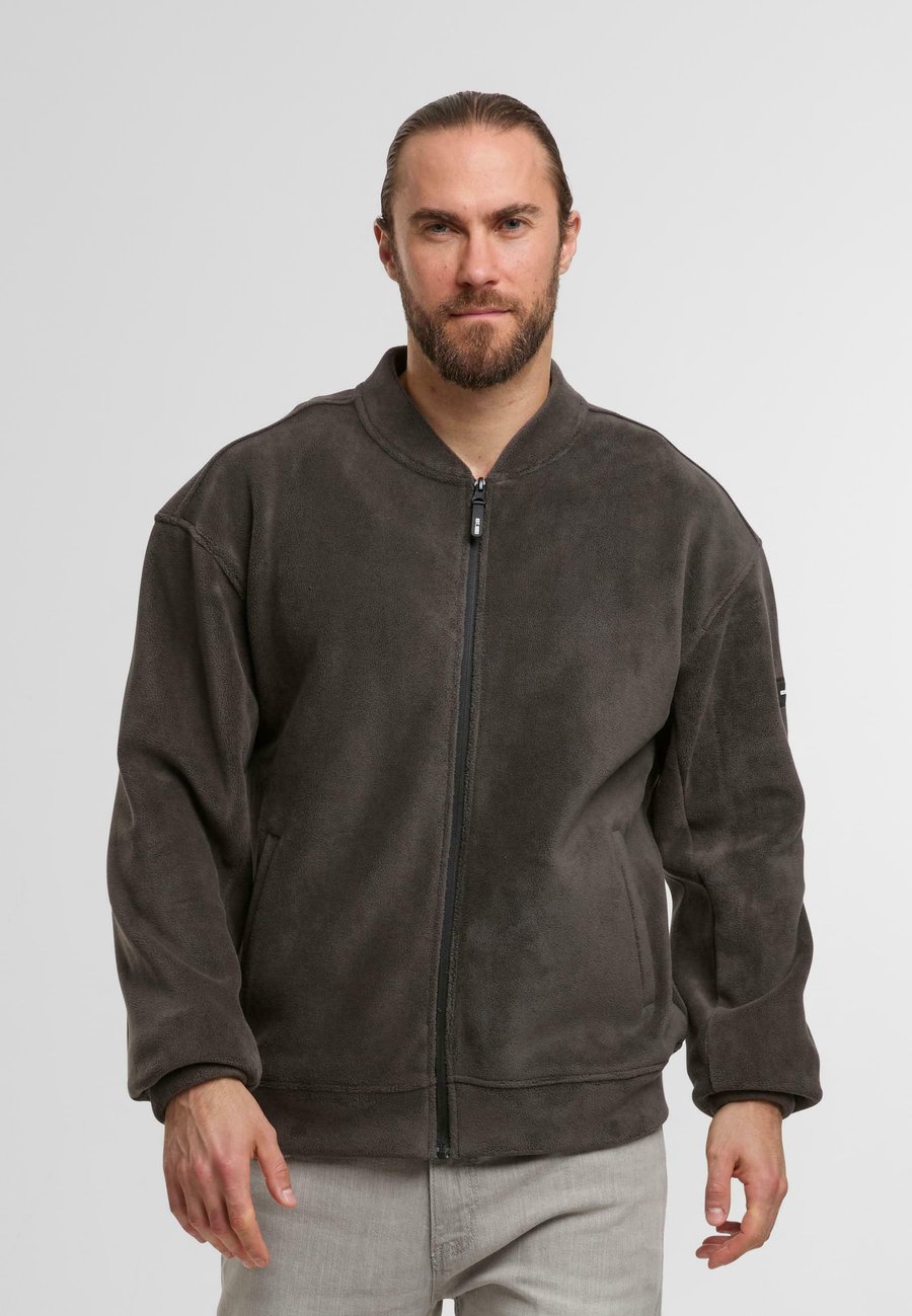 Толстовка INDICODE JEANS INQUOTE, Raven/Olive, Хаки, Толстовка INDICODE JEANS INQUOTE, Raven/Olive
Толстовка INDICODE JEANS INQUOTE, Raven/Olive, Хаки, Толстовка INDICODE JEANS INQUOTE, Raven/Olive