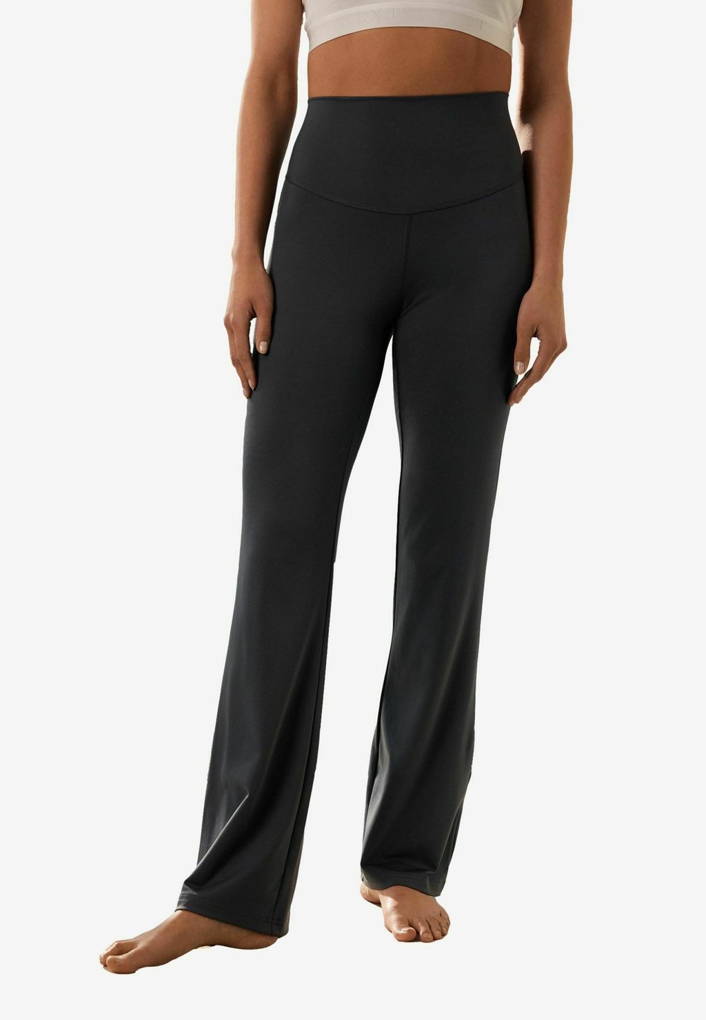 Леггинсы SUPER SOFT YOGA FLARED Next, синий
Леггинсы SUPER SOFT YOGA FLARED Next, синий