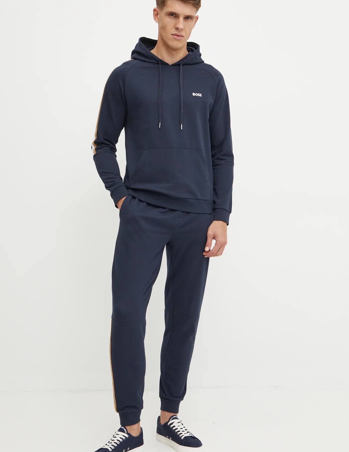 Хлопковая толстовка BOSS, темно-синий
Хлопковая толстовка BOSS, темно-синий