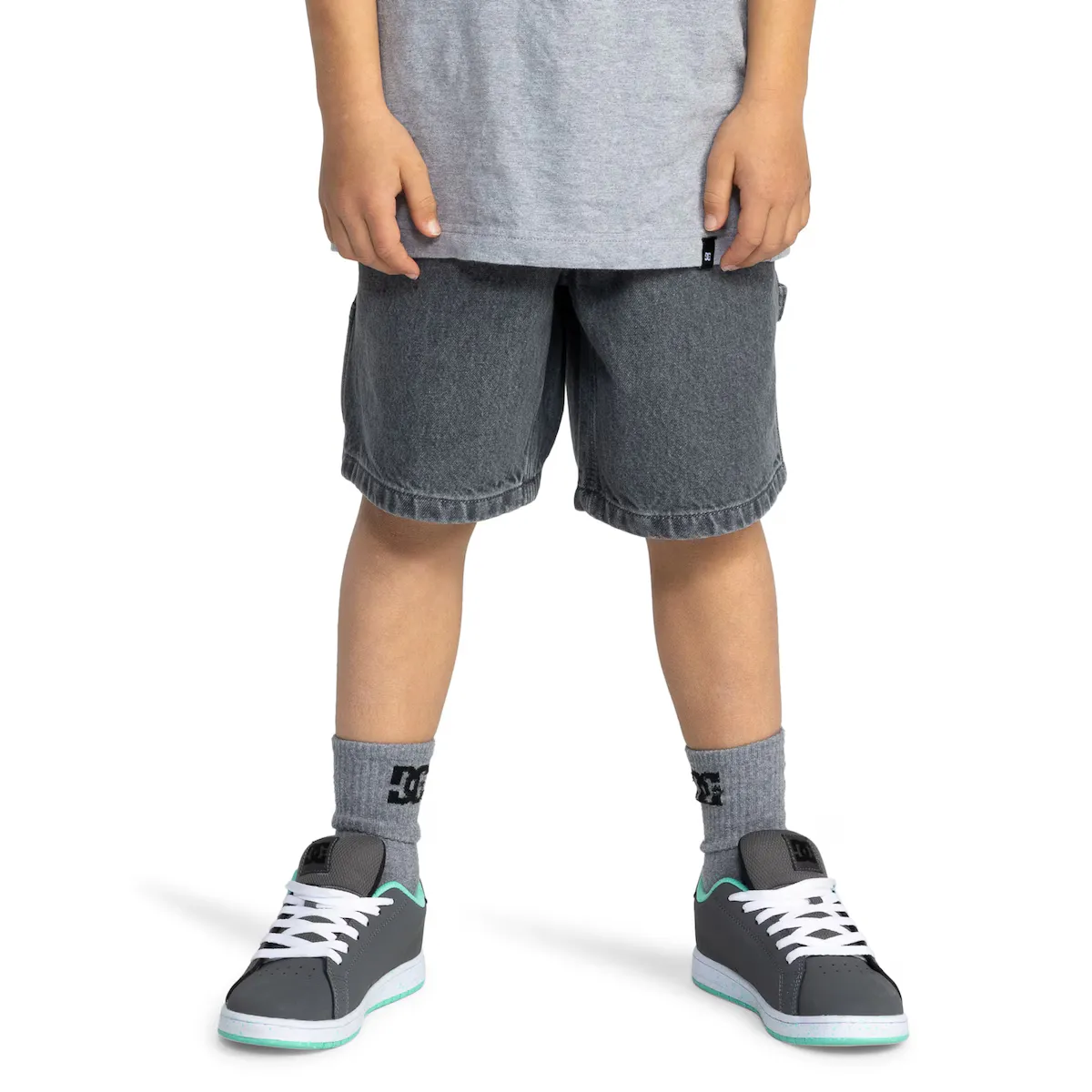 Плотник 18,5 дюйма DC Обувь Детские джинсовые бермудские шорты DC Shoes, чёрный 
Плотник 18,5 дюйма DC Обувь Детские джинсовые бермудские шорты DC Shoes, чёрный