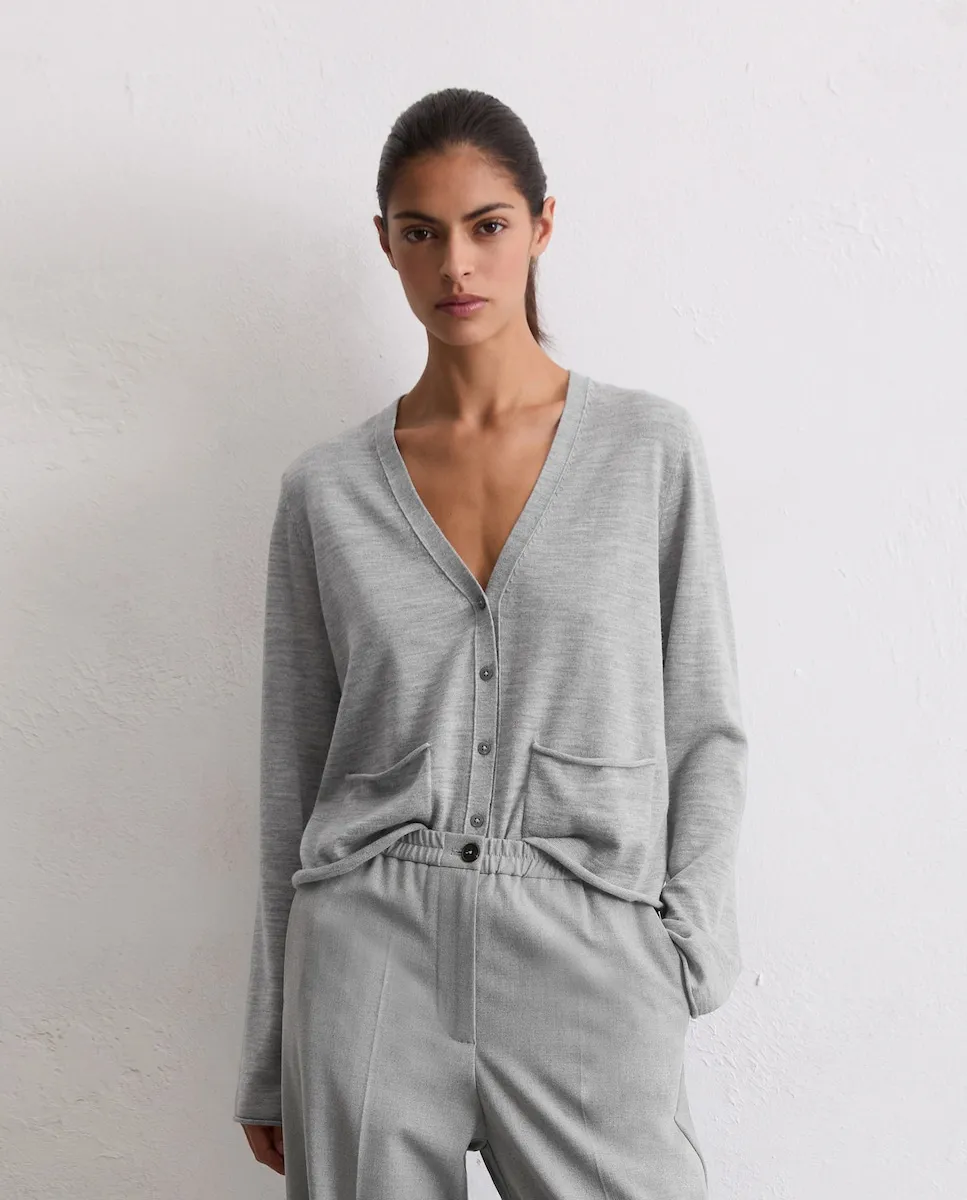 Женский облегающий кардиган из тонкой мериносовой шерсти MARC O'POLO, серый
Женский облегающий кардиган из тонкой мериносовой шерсти MARC O'POLO, серый