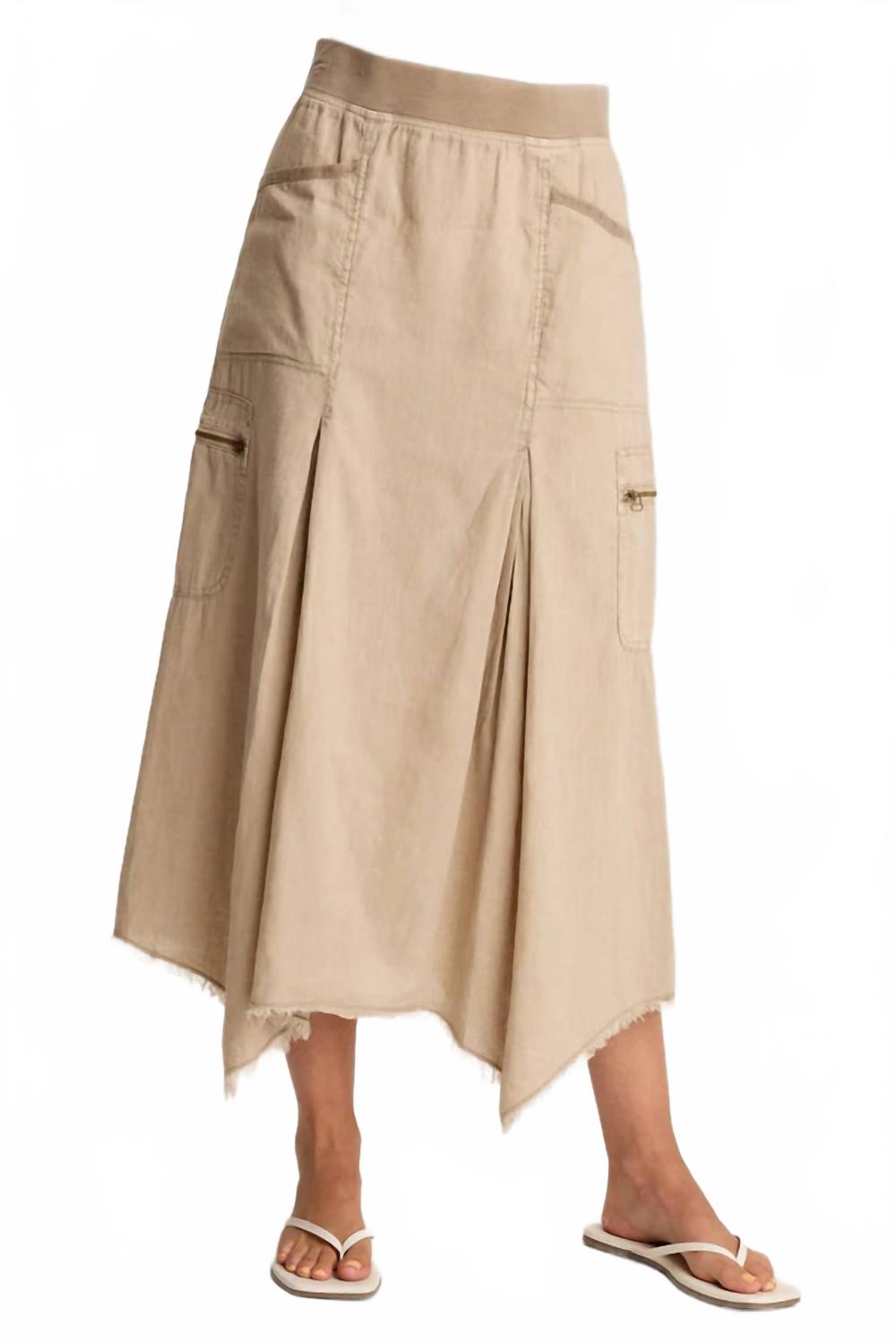 Юбка Doak Sharkbite с подолом и карманами-кенгуру в оттенке Tanglewood Pigment XCVI, Tanglewood Pigment
Юбка Doak Sharkbite с подолом и карманами-кенгуру в оттенке Tanglewood Pigment XCVI, Tanglewood Pigment