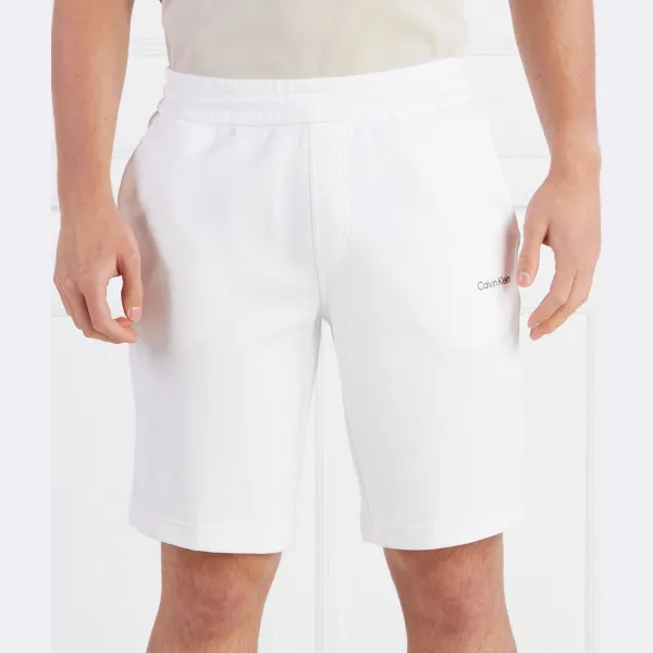 Шорты стандартного кроя Calvin Klein, белый
Шорты стандартного кроя Calvin Klein, белый