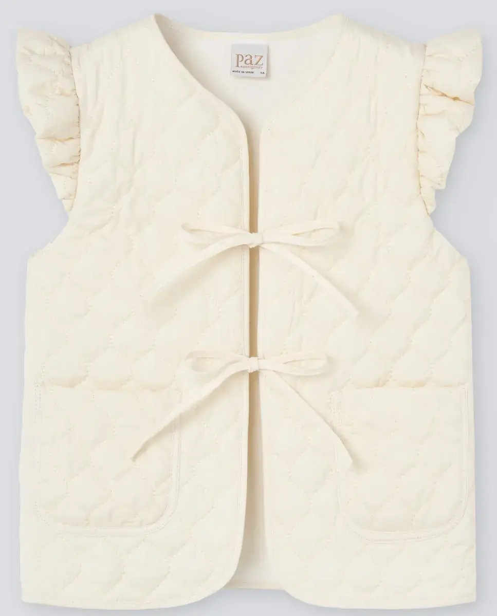 Детский стеганый жилет из коллекции Camino PAZ Rodríguez, светло-бежевый
Детский стеганый жилет из коллекции Camino PAZ Rodríguez, светло-бежевый