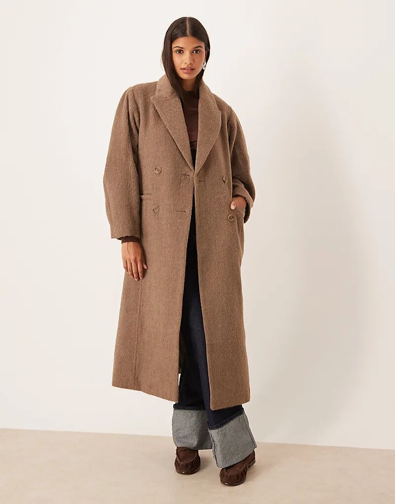 Пальто с начесом ASOS DESIGN с куполообразными рукавами и узким поясом в грибном цвете
Пальто с начесом ASOS DESIGN с куполообразными рукавами и узким поясом в грибном цвете