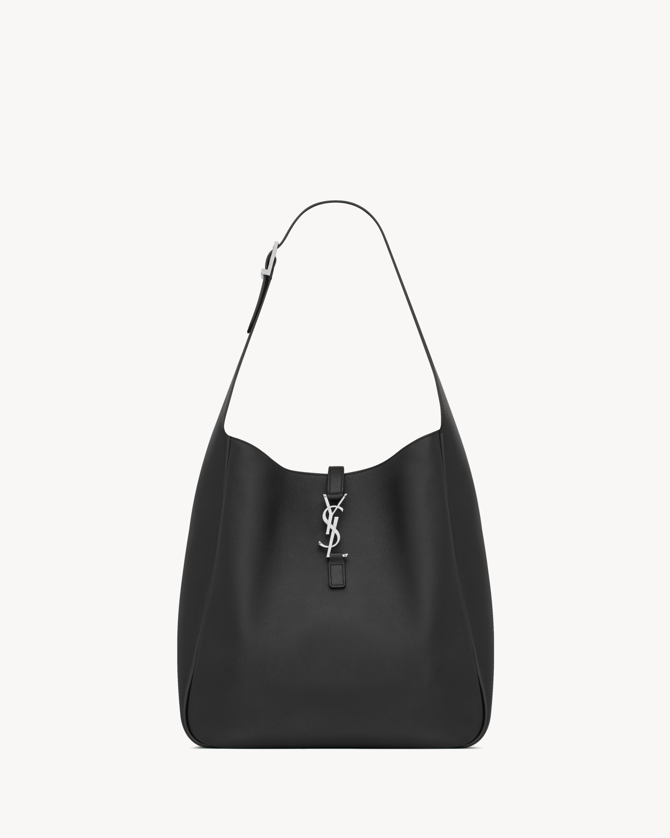 Мягкая сумка большого размера LE 5 A 7 из зернистой кожи Saint Laurent, черный
Мягкая сумка большого размера LE 5 A 7 из зернистой кожи Saint Laurent, черный