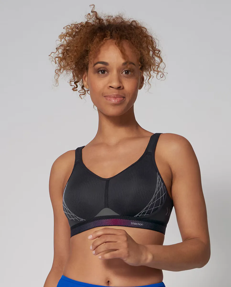 Спортивный бюстгальтер Triaction Cardio Cloud Triumph, черный
Спортивный бюстгальтер Triaction Cardio Cloud Triumph, черный