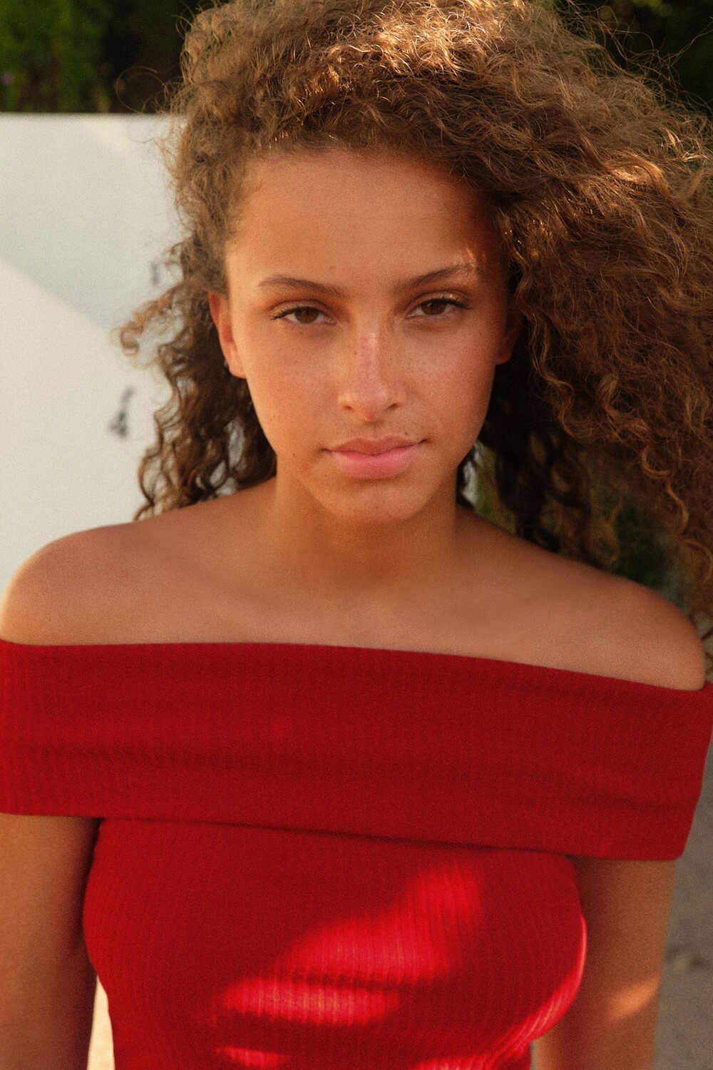 Топ в рубчик с вырезом открытыми плечами Next, красный
Топ в рубчик с вырезом открытыми плечами Next, красный