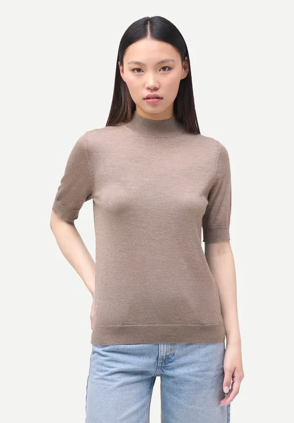 Простая футболка Gobi Cashmere, Taupe, Серый, Простая футболка Gobi Cashmere, Taupe
Простая футболка Gobi Cashmere, Taupe, Серый, Простая футболка Gobi Cashmere, Taupe
