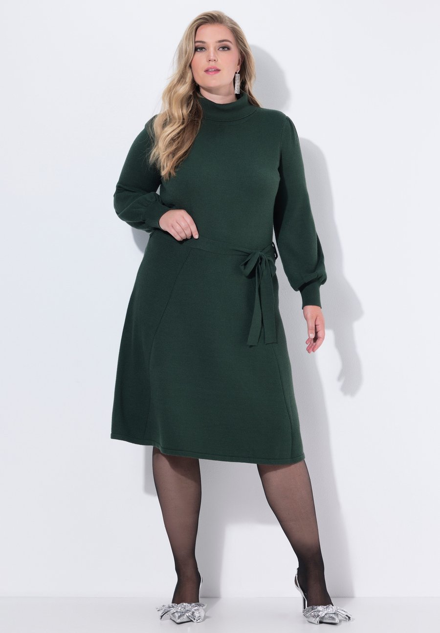 Платье MIAMODA Jumper dress, Dunkel Grün/Dark Green
Платье MIAMODA Jumper dress, Dunkel Grün/Dark Green
