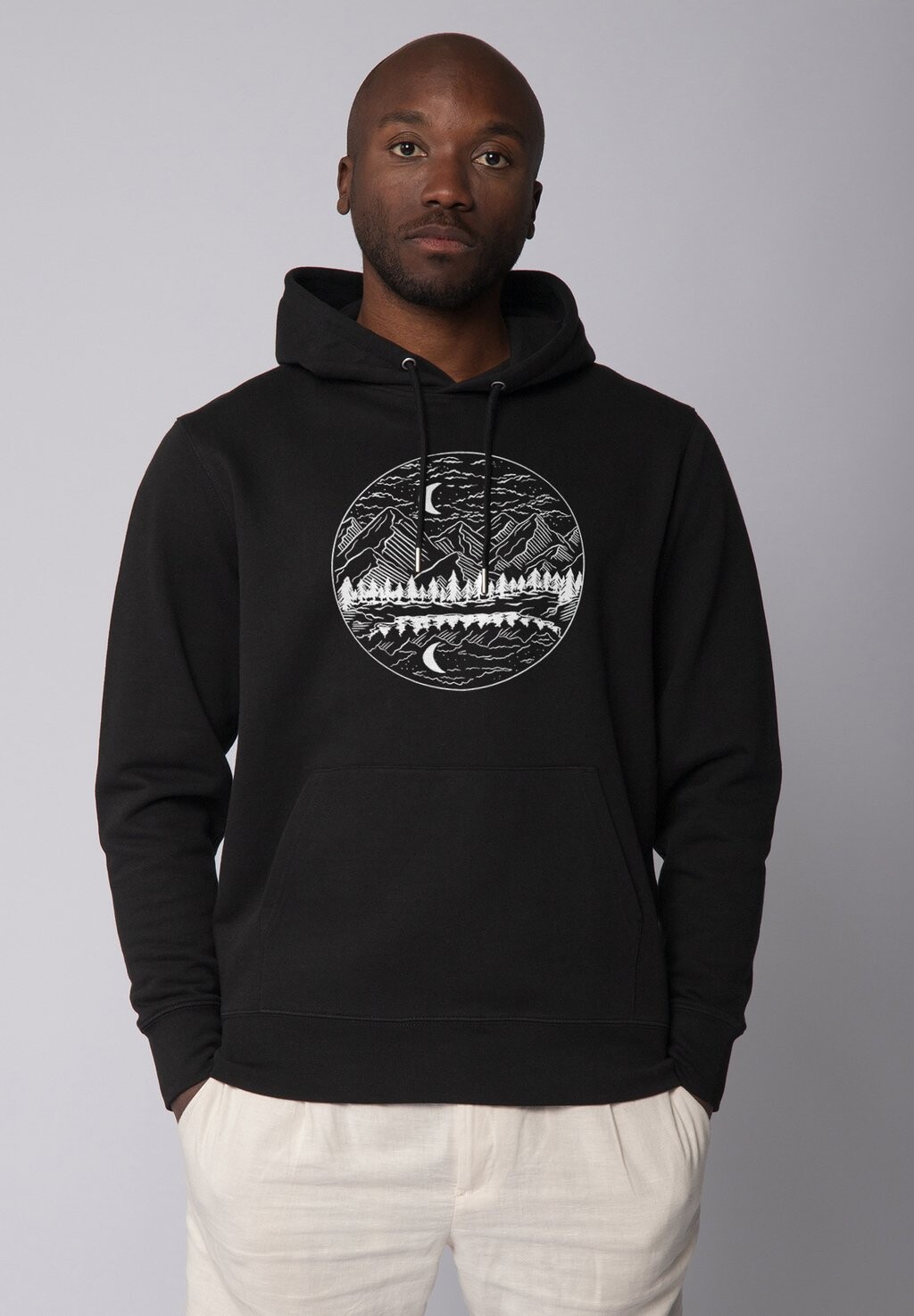 Толстовка с капюшоном MOUNTAINS BY NIGHT watapparel, черный
Толстовка с капюшоном MOUNTAINS BY NIGHT watapparel, черный