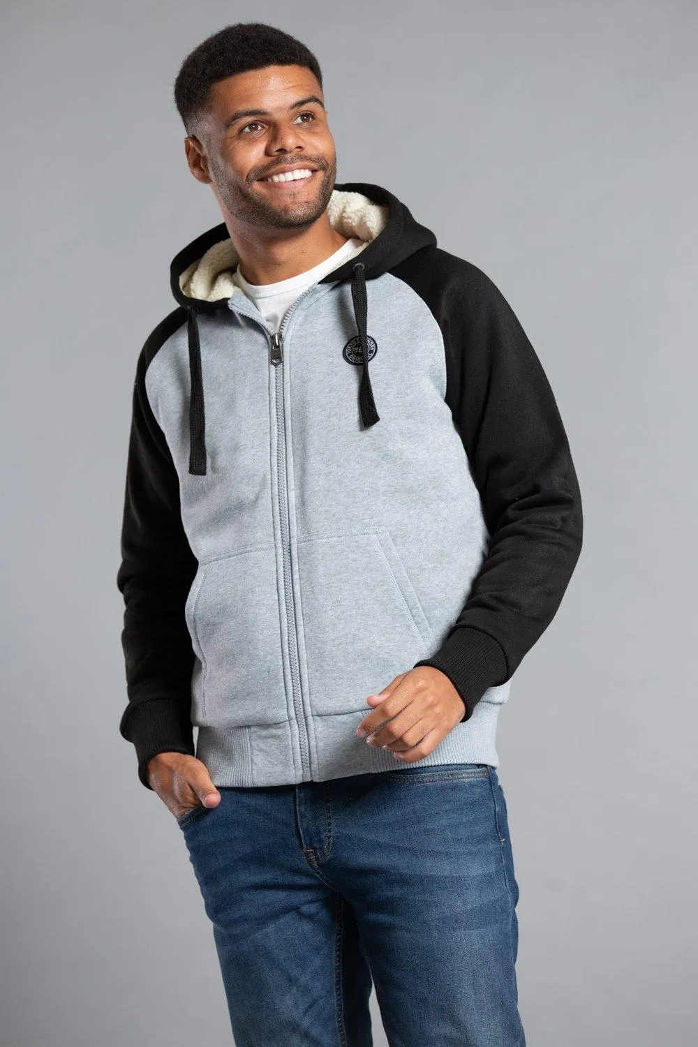 Двухцветная толстовка на молнии на подкладке Borg с цветными блоками Tokyo Laundry, серый
Двухцветная толстовка на молнии на подкладке Borg с цветными блоками Tokyo Laundry, серый