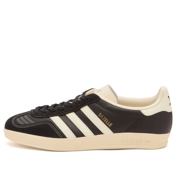 Кроссовки для дома Gazelle Adidas, Core Black Cream White & Gold
Кроссовки для дома Gazelle Adidas, Core Black Cream White & Gold